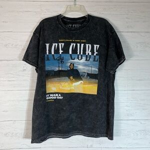Ice Cube  T-shirt Size Large Graphic acid wash unisex